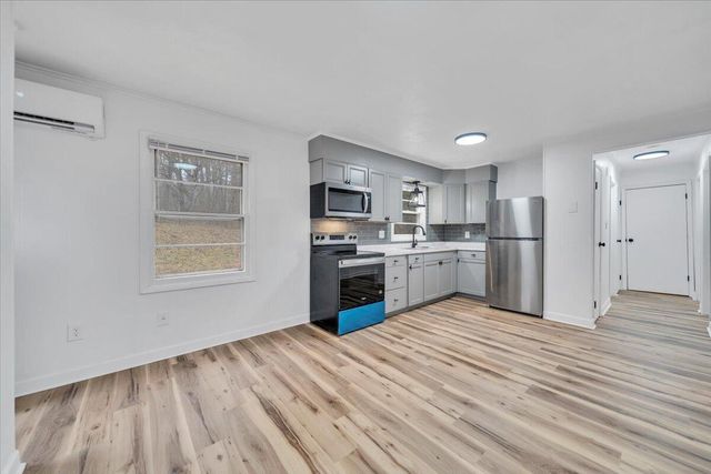 885 Southland DR, Martinsville, VA 24112