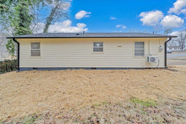 885 Southland DR, Martinsville, VA 24112