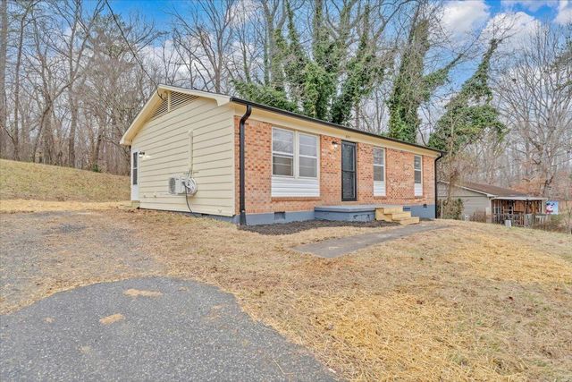 885 Southland DR, Martinsville, VA 24112