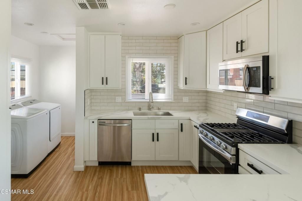 13456 Reedley Street, Panorama City, CA 91402 — photo 5