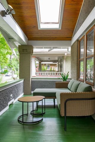 815 Hayes Avenue, Oak Park, IL 60302