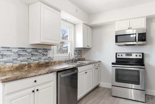 124 Gregory Lane, Hamilton, OH 45013