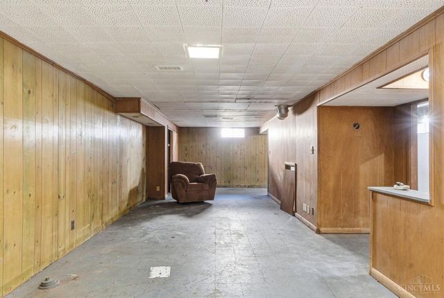 124 Gregory Lane, Hamilton, OH 45013