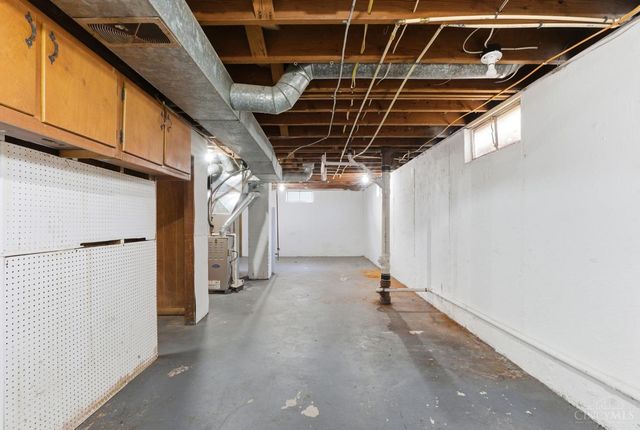 124 Gregory Lane, Hamilton, OH 45013