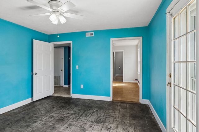 312 Hinson St, Hohenwald, TN 38462