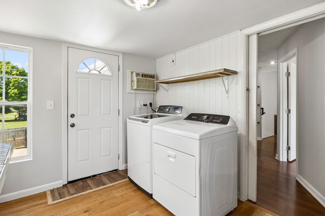 312 Hinson St, Hohenwald, TN 38462