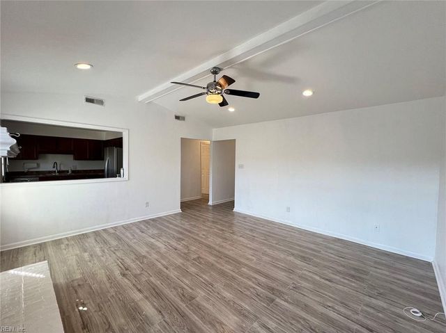 1530 Hummingbird LN, Virginia Beach, VA 23454