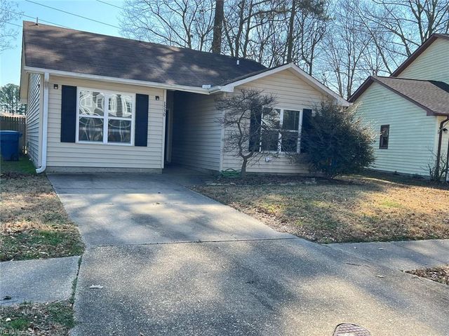 1530 Hummingbird LN, Virginia Beach, VA 23454