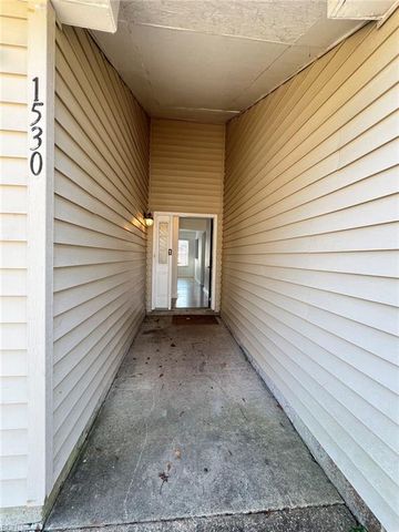 1530 Hummingbird LN, Virginia Beach, VA 23454