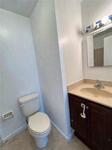 1530 Hummingbird LN, Virginia Beach, VA 23454