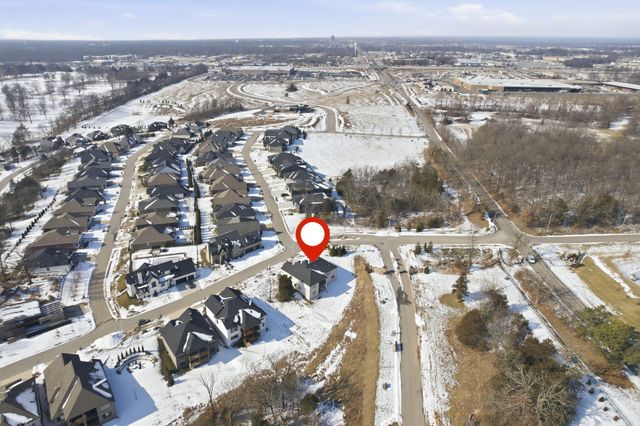 252 S Hickory Hills Boulevard, Springfield, MO 65802