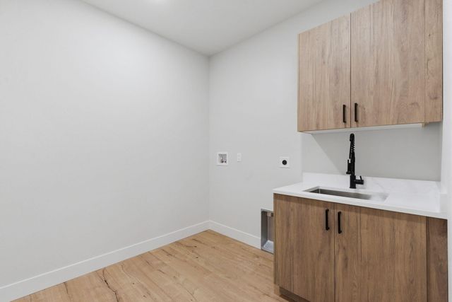 252 S Hickory Hills Boulevard, Springfield, MO 65802