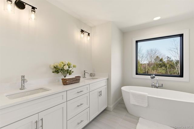 62 Tuthills Lane, Jamesport, NY 11901