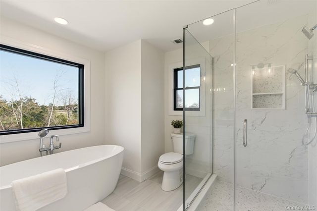 62 Tuthills Lane, Jamesport, NY 11901