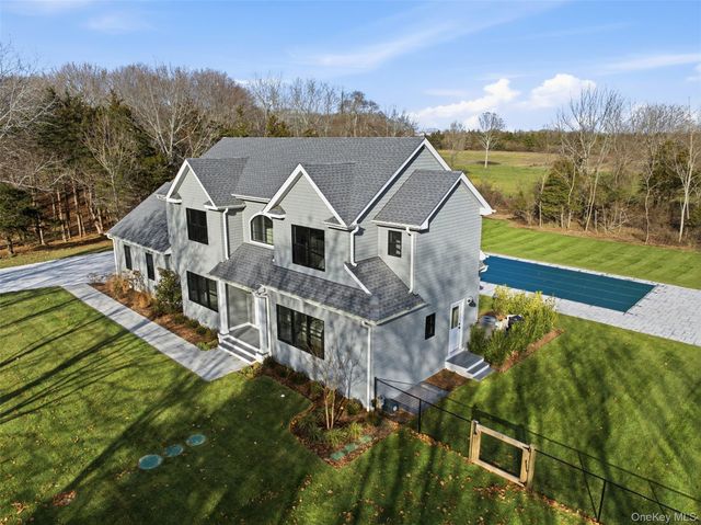 62 Tuthills Lane, Jamesport, NY 11901