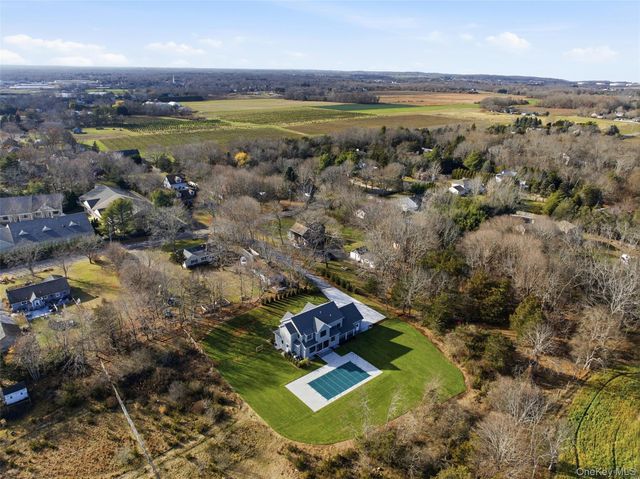 62 Tuthills Lane, Jamesport, NY 11901