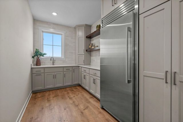 11014 Taylor Lane, Rogers, MN 55374