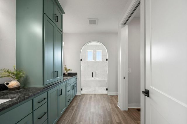 11014 Taylor Lane, Rogers, MN 55374