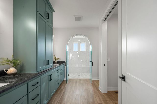 11014 Taylor Lane, Rogers, MN 55374