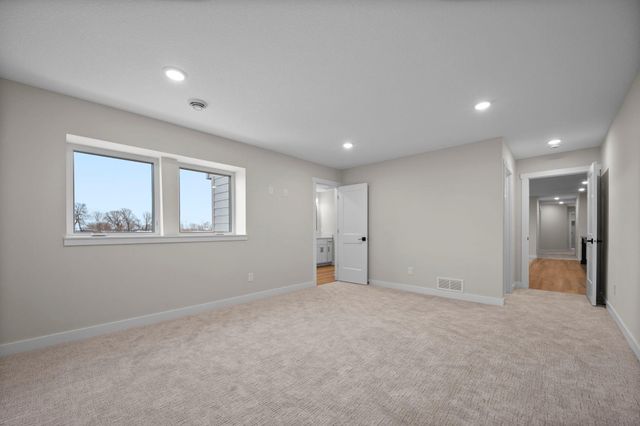 11014 Taylor Lane, Rogers, MN 55374