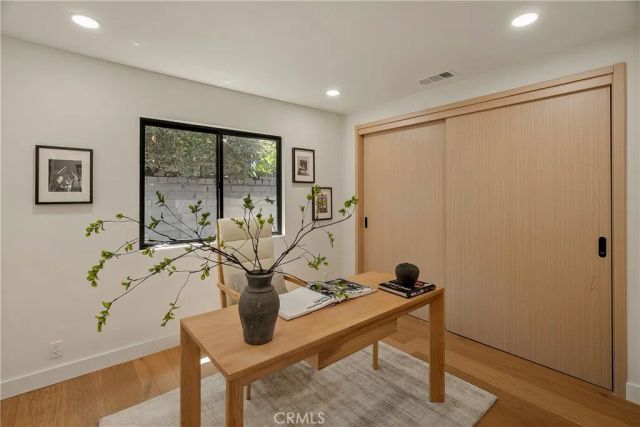 12311 Hartsook Street, Valley Village, CA 91607