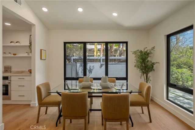 12311 Hartsook Street, Valley Village, CA 91607
