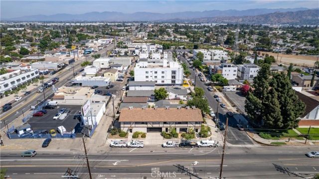 6003 Craner Avenue, North Hollywood, CA 91606
