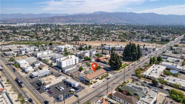 6003 Craner Avenue, North Hollywood, CA 91606