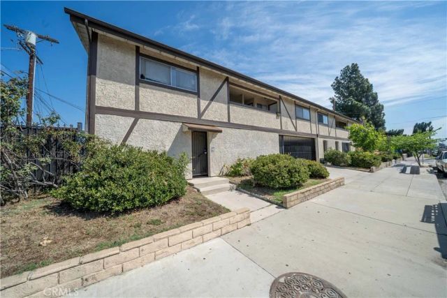 6003 Craner Avenue, North Hollywood, CA 91606