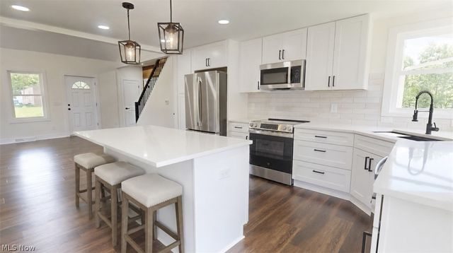 18960 Marks Road, Columbia Station, OH 44028