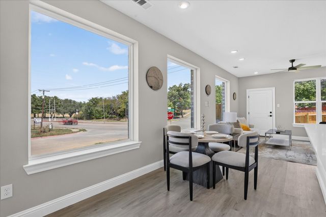 808 Premier, Grand Prairie, TX 75051
