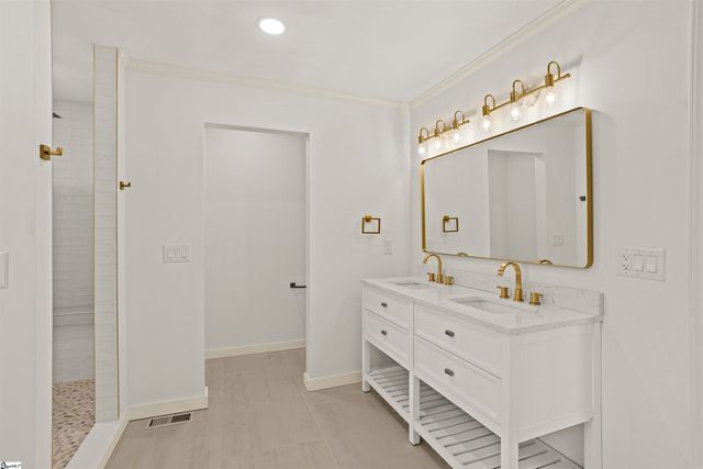 200 Leyswood Drive, Greenville, SC 29615