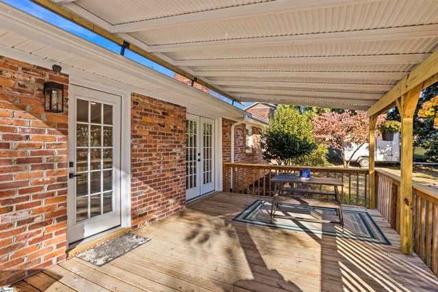 200 Leyswood Drive, Greenville, SC 29615