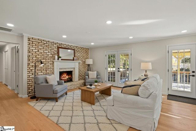 200 Leyswood Drive, Greenville, SC 29615