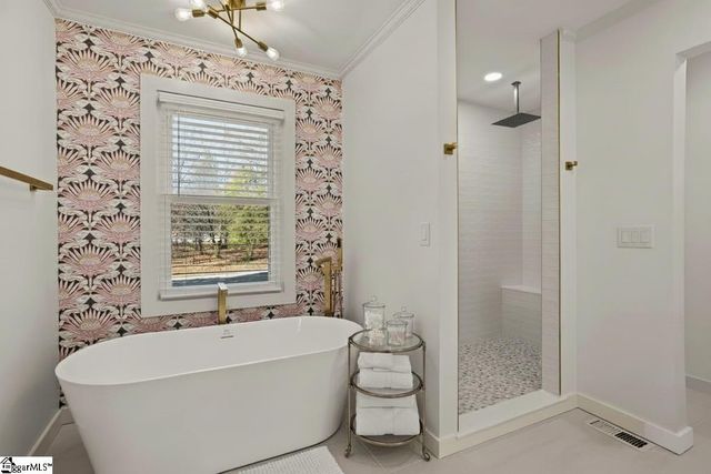 200 Leyswood Drive, Greenville, SC 29615