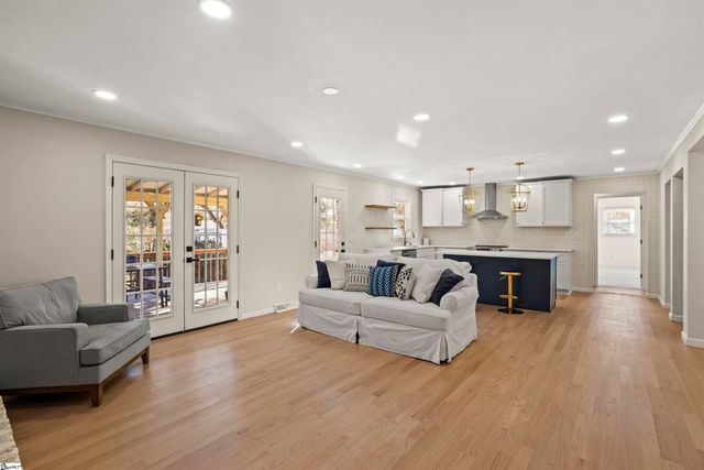 200 Leyswood Drive, Greenville, SC 29615