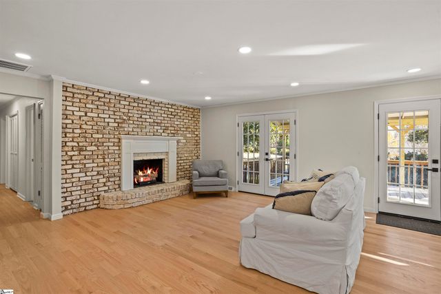 200 Leyswood Drive, Greenville, SC 29615