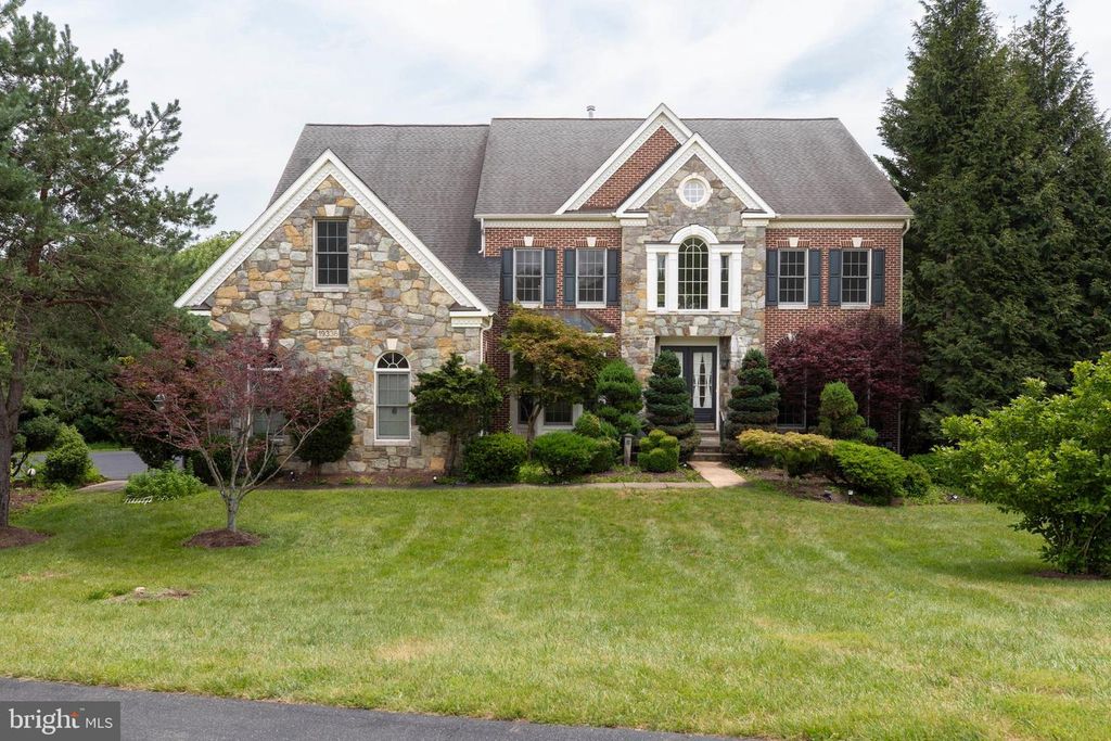 Image 1 of property listing at 19336 CYPRESS HILL WAY, Gaithersburg, MD 20879