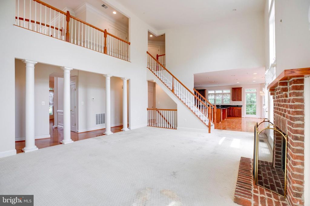Image 21 of property listing at 19336 CYPRESS HILL WAY, Gaithersburg, MD 20879