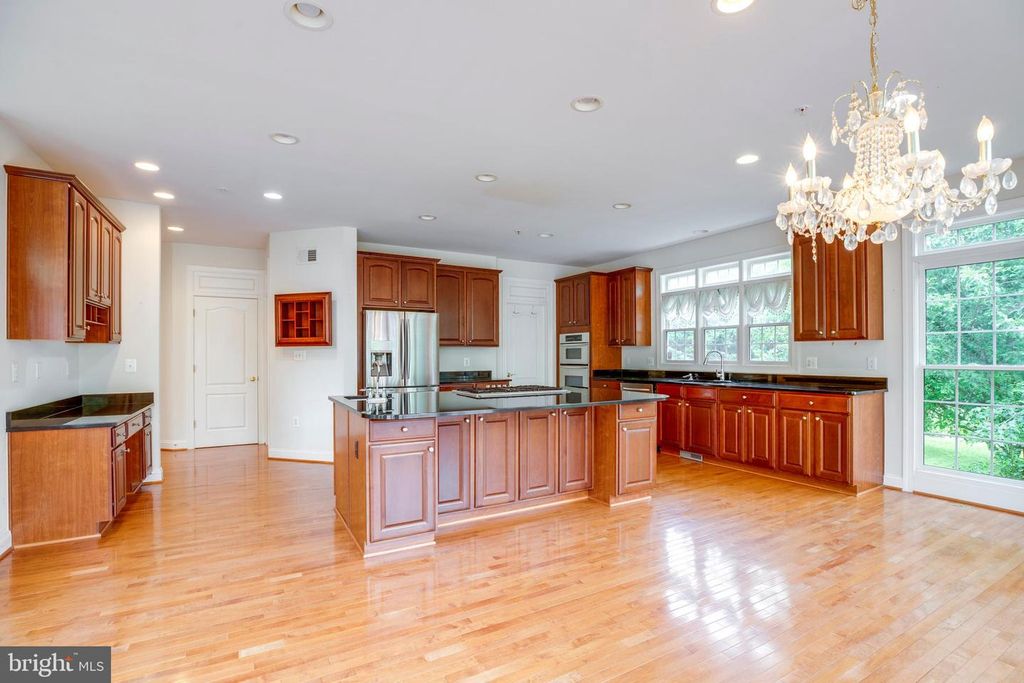 Image 25 of property listing at 19336 CYPRESS HILL WAY, Gaithersburg, MD 20879