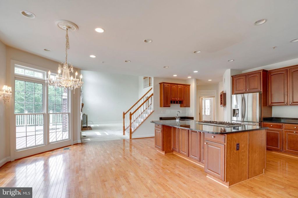 Image 28 of property listing at 19336 CYPRESS HILL WAY, Gaithersburg, MD 20879