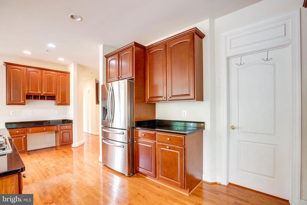 Image 30 of property listing at 19336 CYPRESS HILL WAY, Gaithersburg, MD 20879