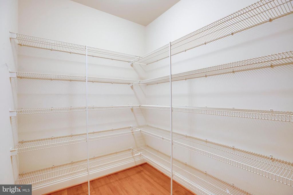 Image 34 of property listing at 19336 CYPRESS HILL WAY, Gaithersburg, MD 20879