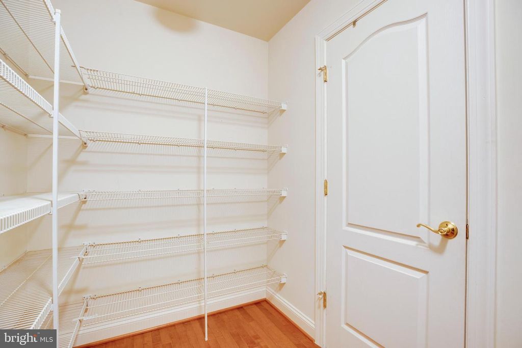 Image 35 of property listing at 19336 CYPRESS HILL WAY, Gaithersburg, MD 20879