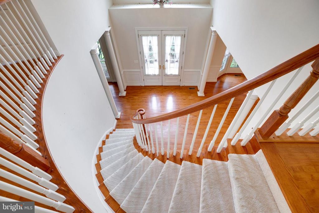 Image 39 of property listing at 19336 CYPRESS HILL WAY, Gaithersburg, MD 20879