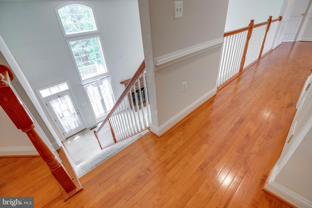 Image 42 of property listing at 19336 CYPRESS HILL WAY, Gaithersburg, MD 20879