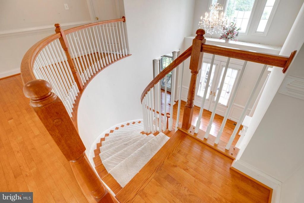 Image 43 of property listing at 19336 CYPRESS HILL WAY, Gaithersburg, MD 20879