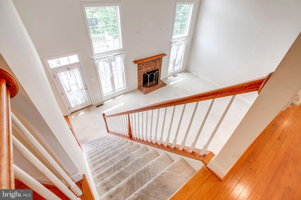 Image 56 of property listing at 19336 CYPRESS HILL WAY, Gaithersburg, MD 20879