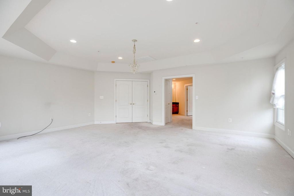 Image 58 of property listing at 19336 CYPRESS HILL WAY, Gaithersburg, MD 20879