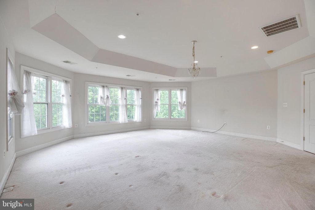 Image 59 of property listing at 19336 CYPRESS HILL WAY, Gaithersburg, MD 20879